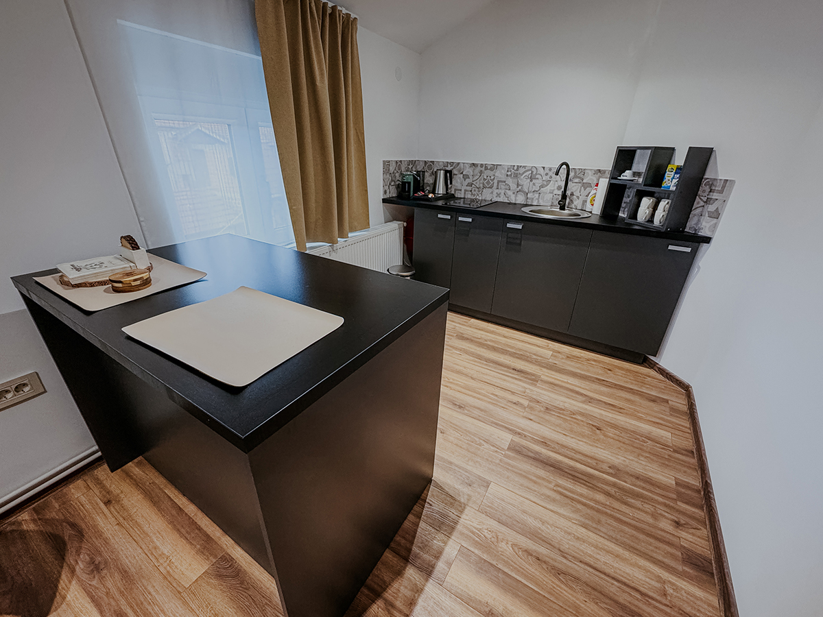 ISKRA HOUSE_Lux apartman_002